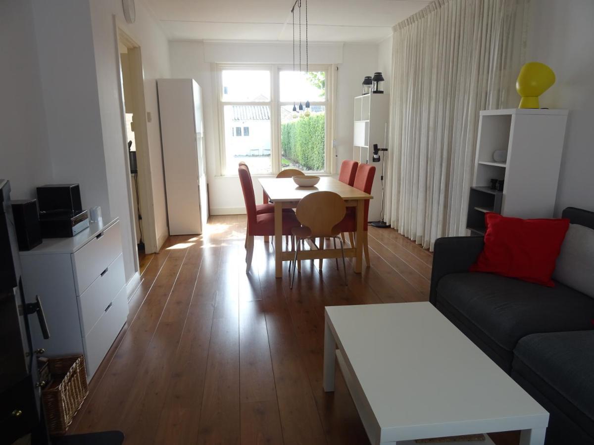 Breskens, Nijverheidstraat 11 Buitenkant foto